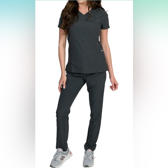 Medgear| BNWOT Scrub Set - Picture 5 of 5